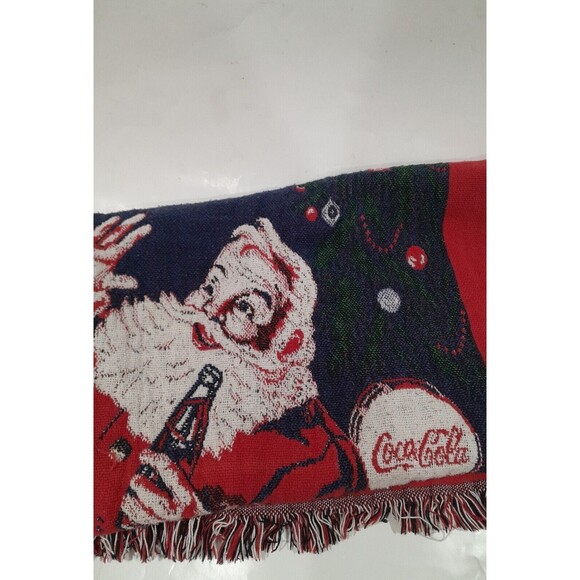 Vintage 1993 Coca Cola Santa With Toy Trains Drinking Coke  Tapestry Blanket - Picture 7 of 7